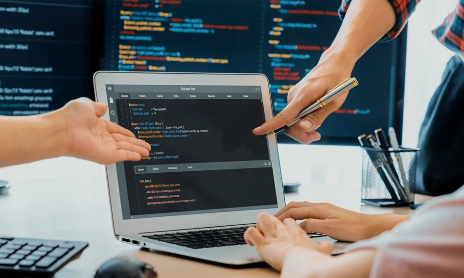 website-app-main-image